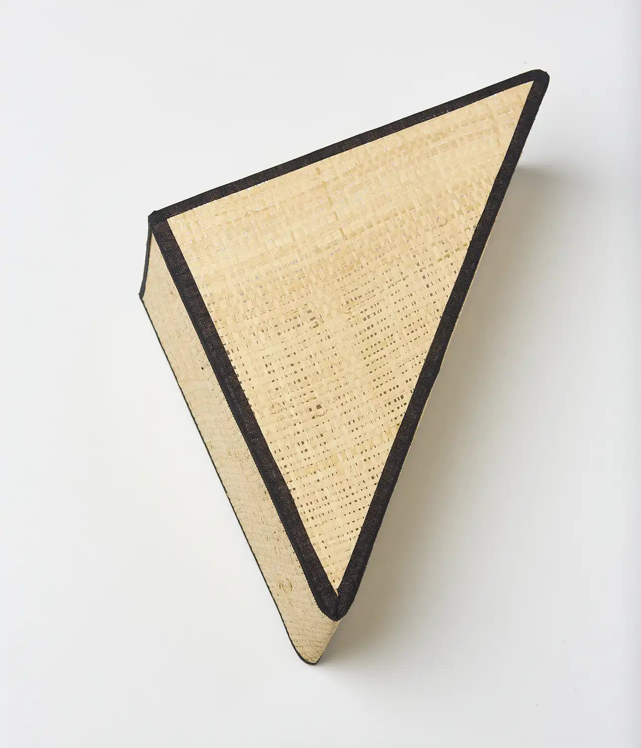 lampara aplique triangulo 02